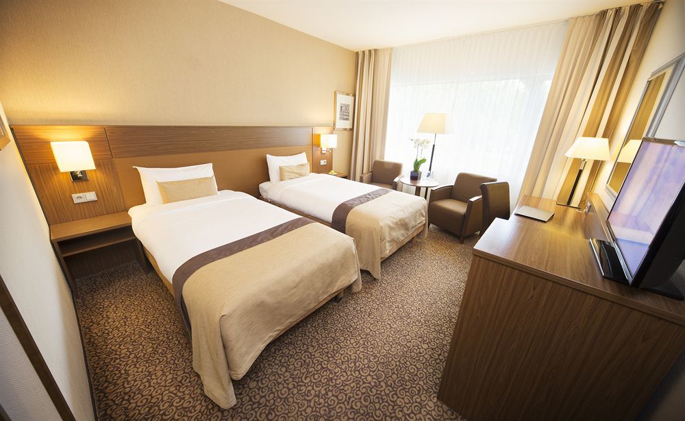 Bilderberg Garden Hotel Amsterdam Exterior photo Standard room