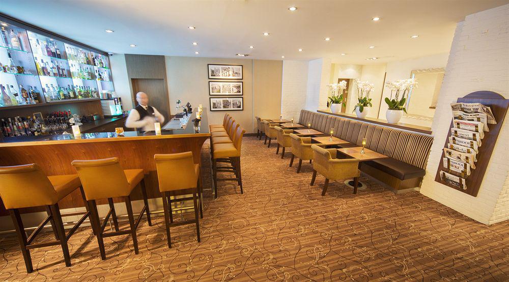 Bilderberg Garden Hotel Amsterdam Exterior photo The bar at the hotel